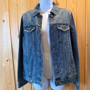 NWT 618 Women’s Jean Jacket